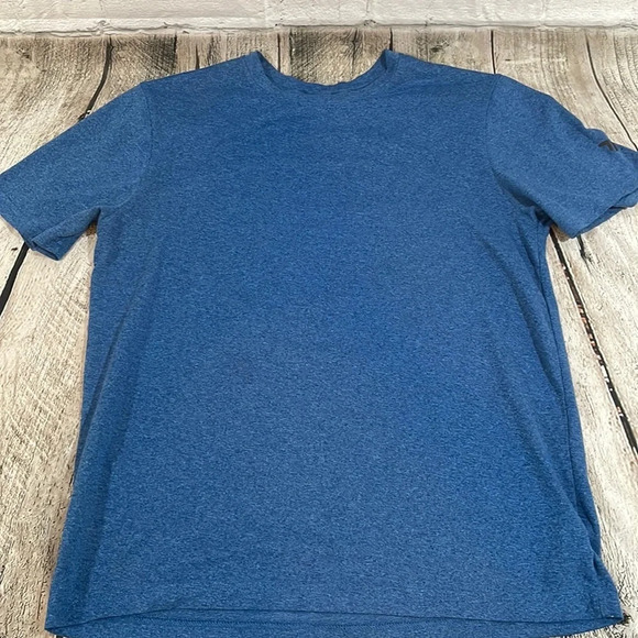 Men’s Old Navy blue active t-shirt Small - Picture 1 of 2
